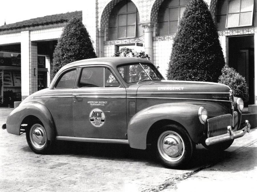  Studebaker Champion Custom DeLuxe Coupe 1941 года  (фото 1 из 1)
